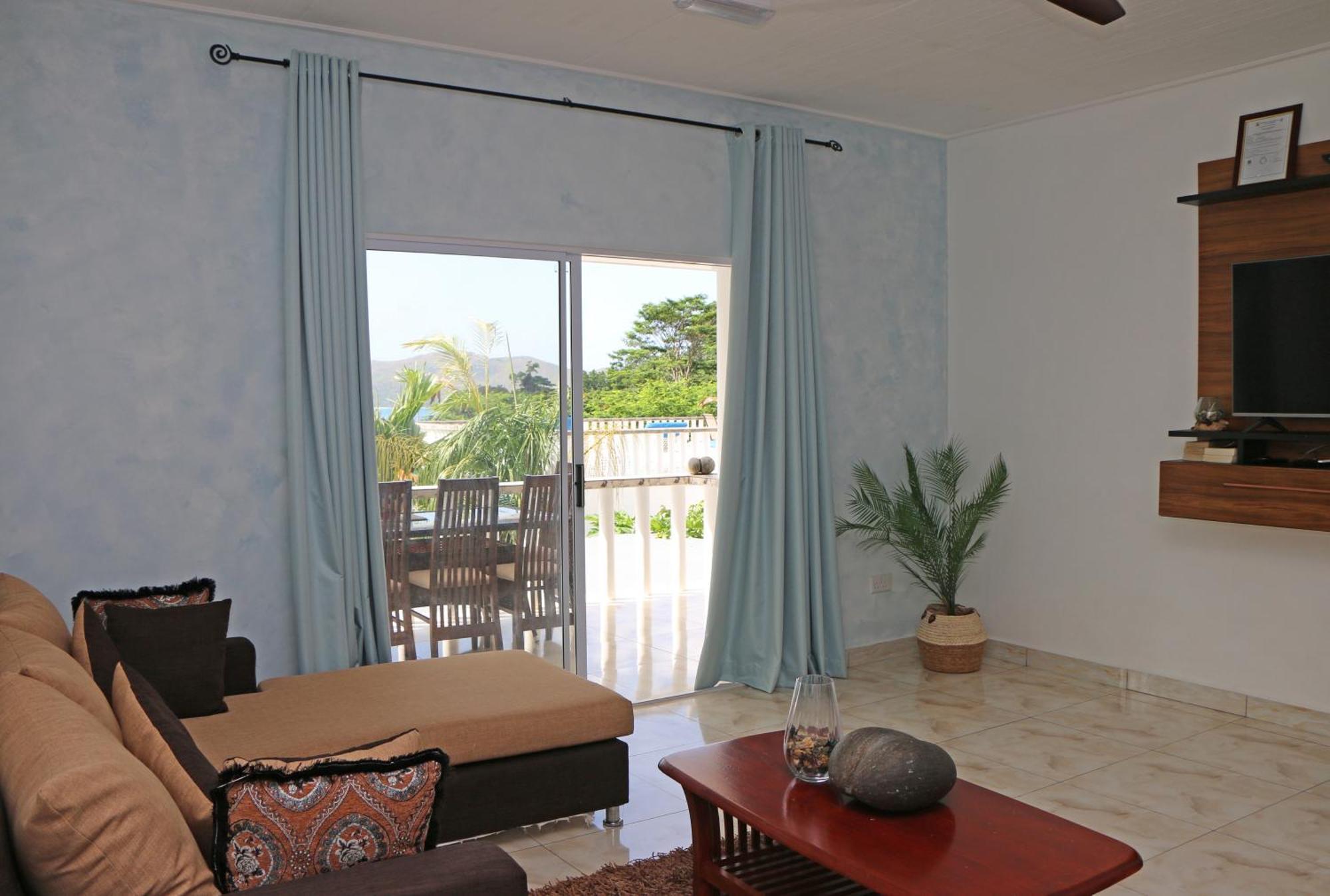 Anse Volbert Village Ocean Blue Bay 아파트 외부 사진